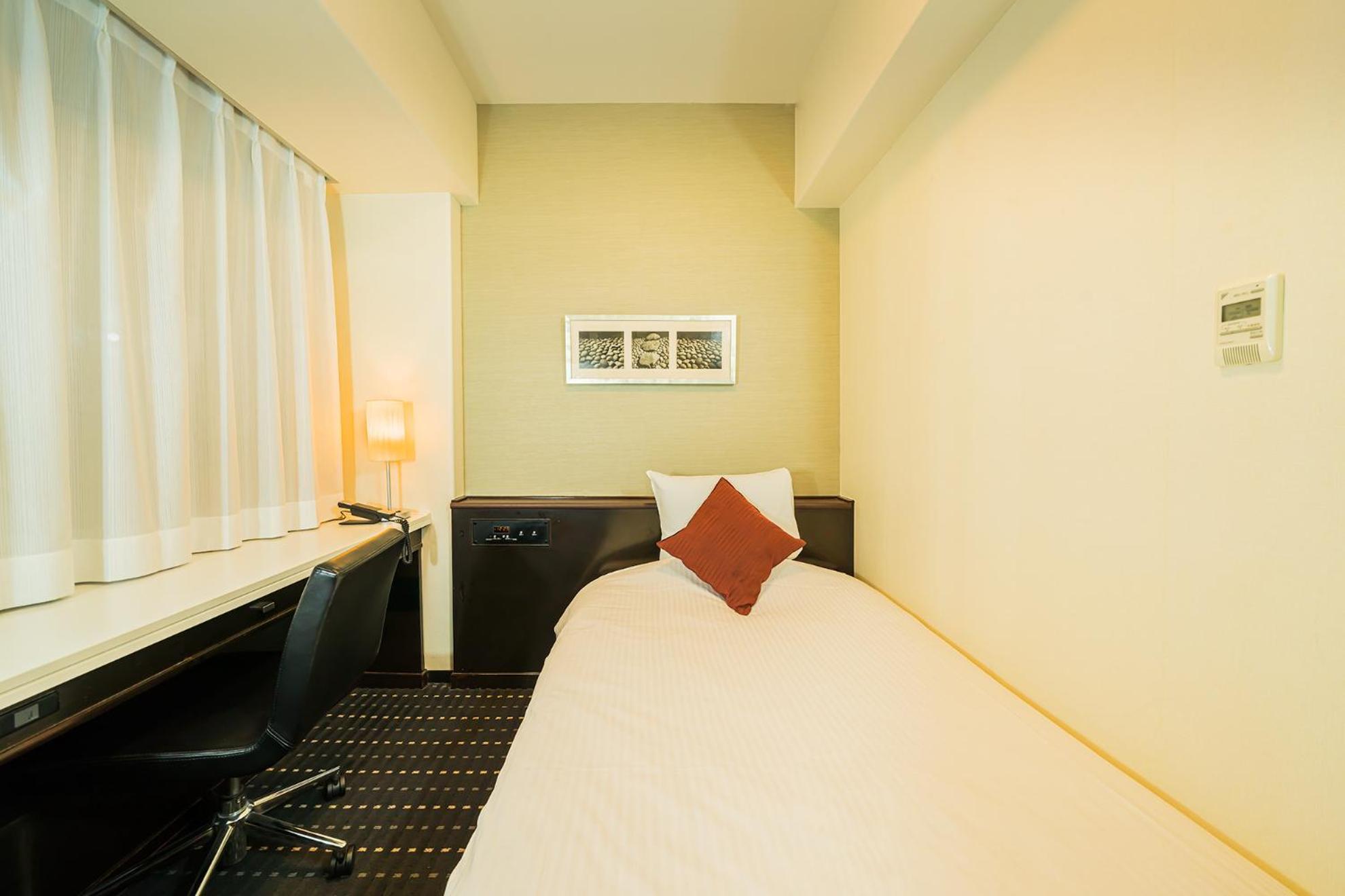 Kanda Station Hotel Tokio Buitenkant foto